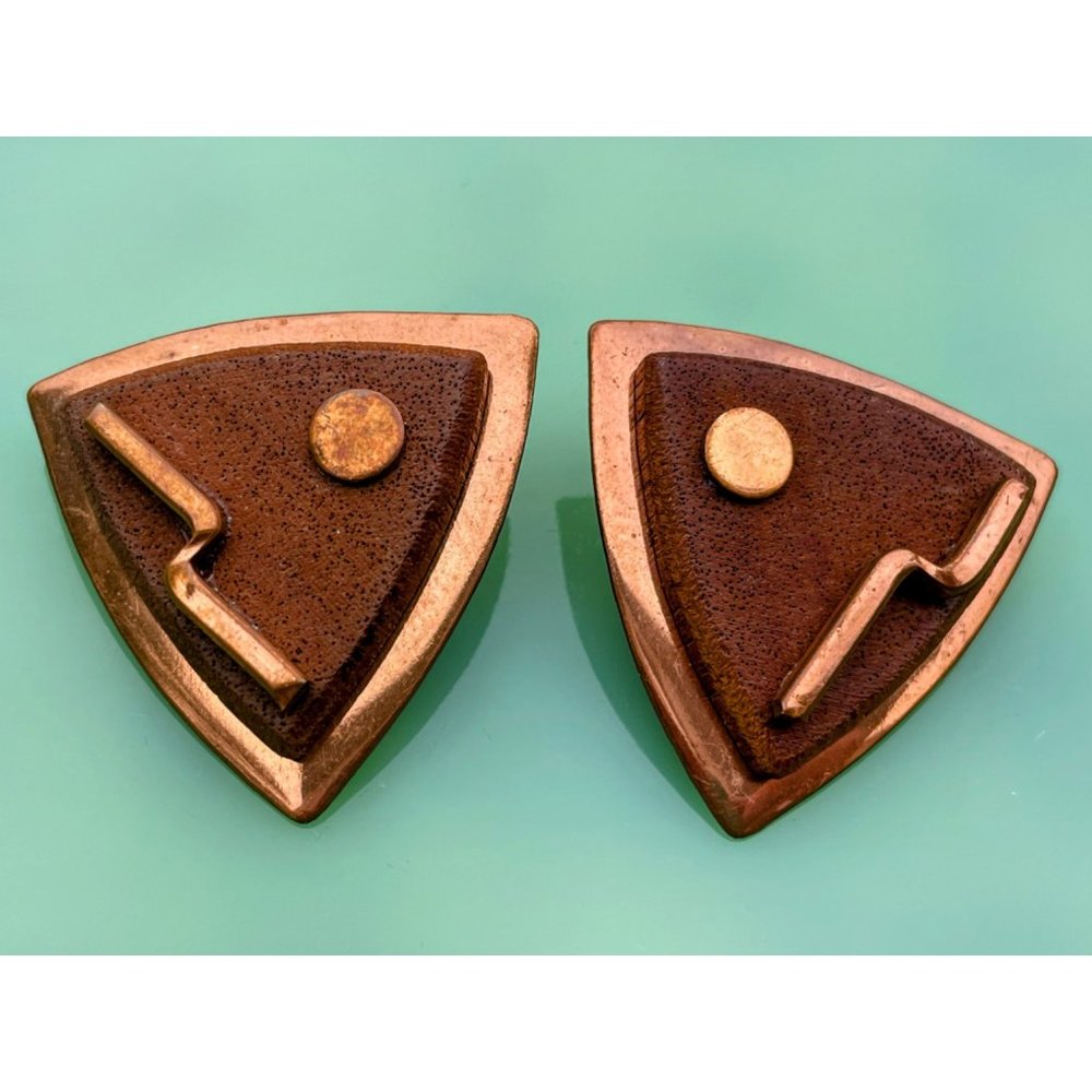 Vintage 1960s Copper & wood Modernist Abstract Clip earrings